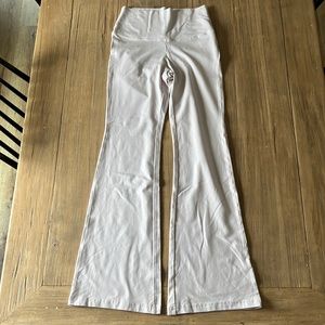 Aritzia flare leggings